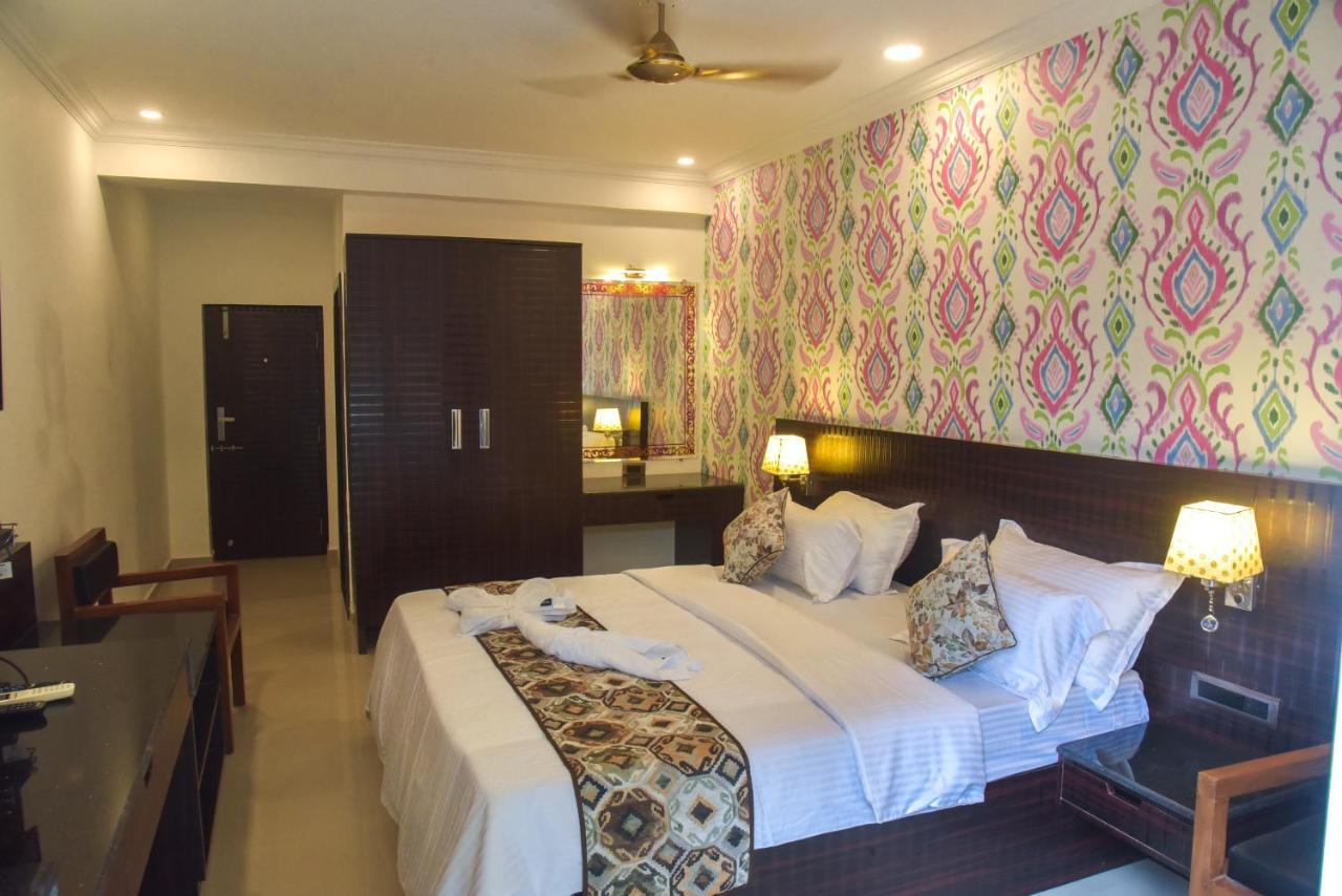 Don Hill Beach Resort Candolim Eksteriør billede
